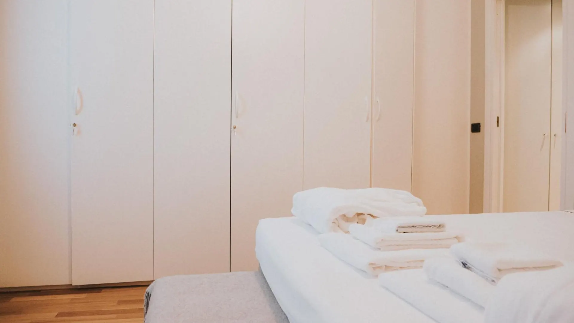 Prestige Boutique Homes - Brera 2 Милан
